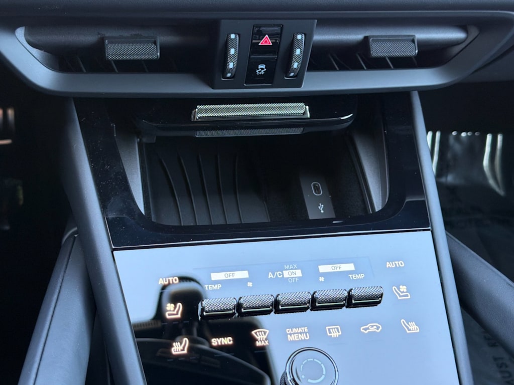 Thumbnail: 2026 Porsche Cayenne - 15