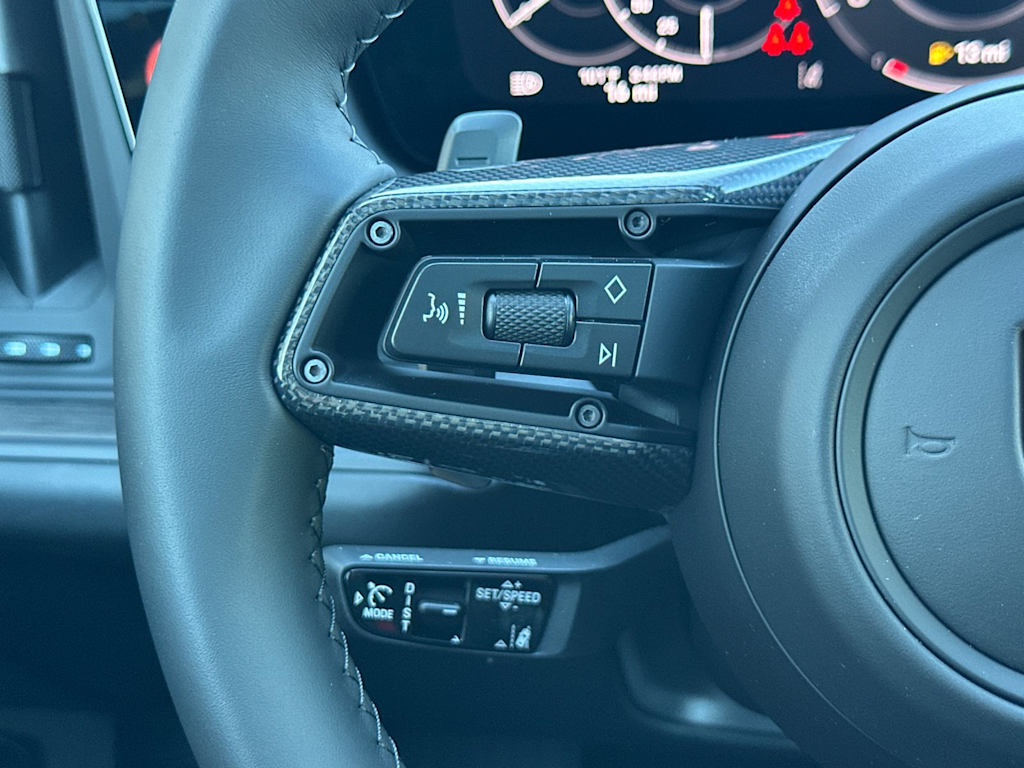 Thumbnail: 2026 Porsche Cayenne - 30