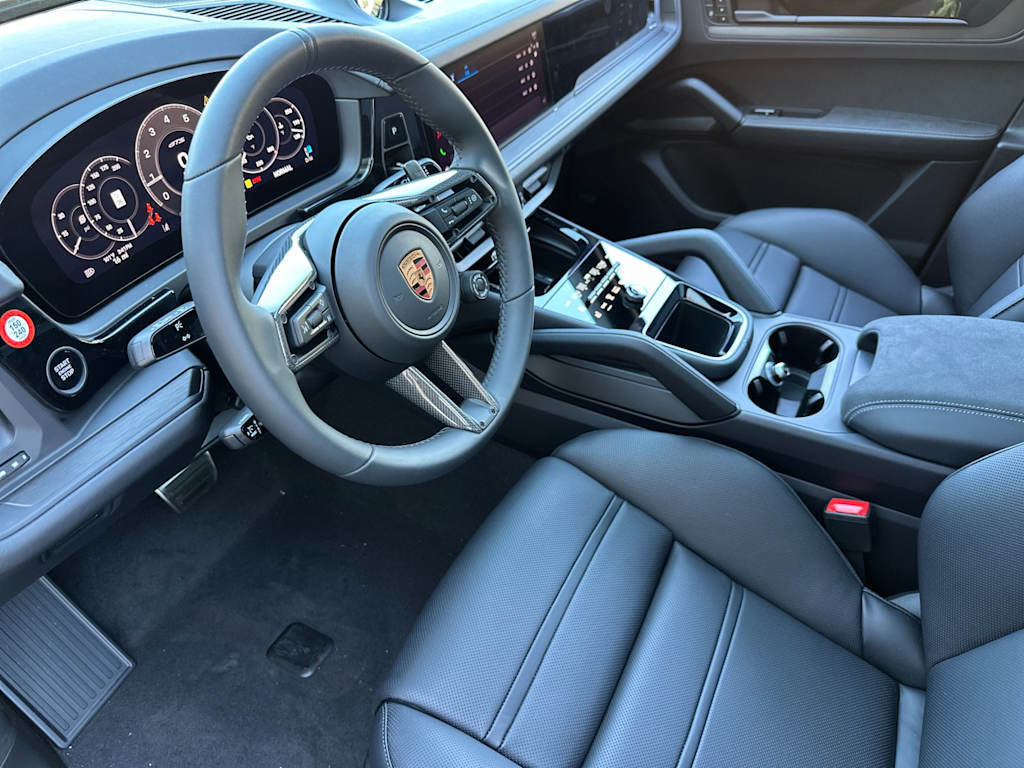Thumbnail: 2026 Porsche Cayenne - 2