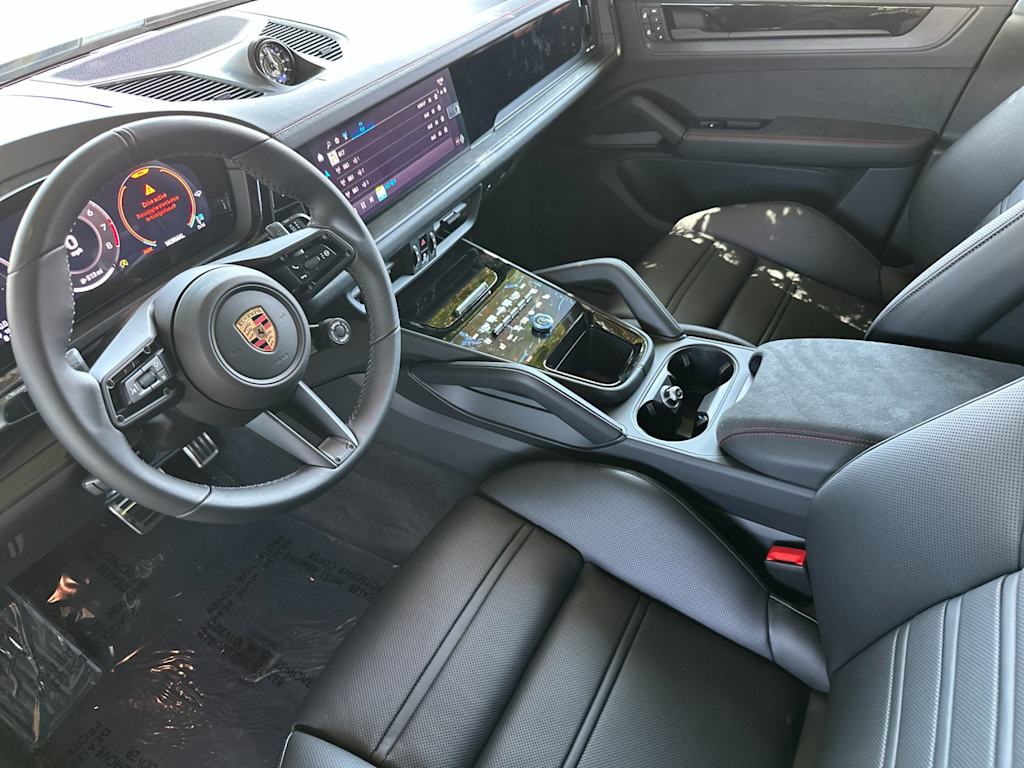 Thumbnail: 2026 Porsche Cayenne - 2