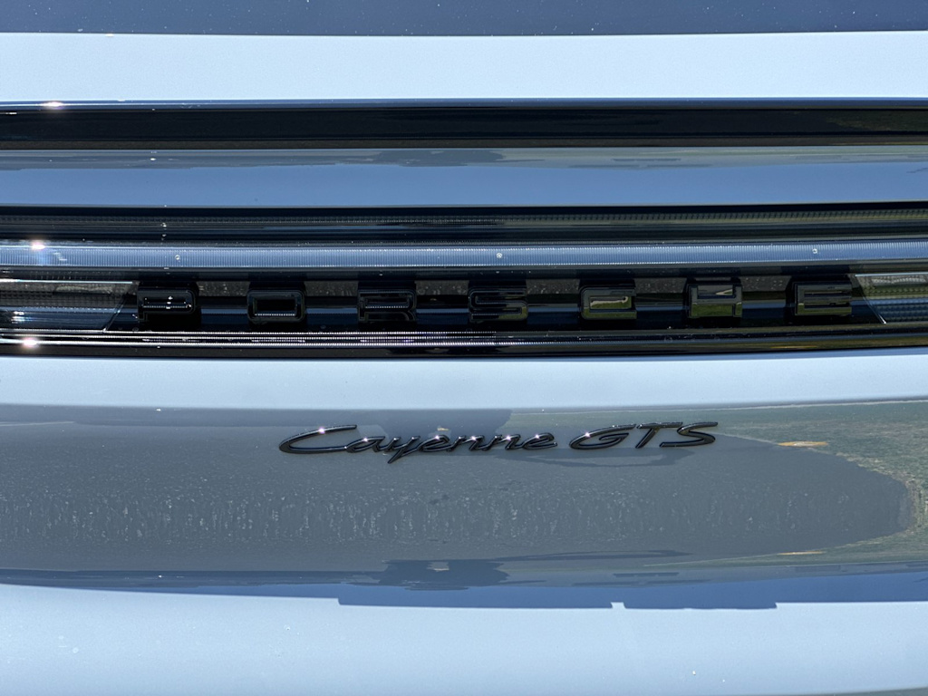 Thumbnail: 2026 Porsche Cayenne - 33