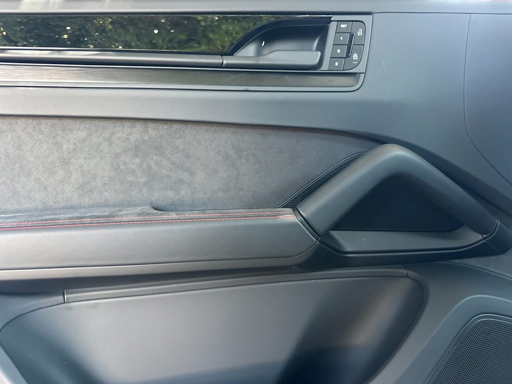 Thumbnail: 2026 Porsche Cayenne - 21