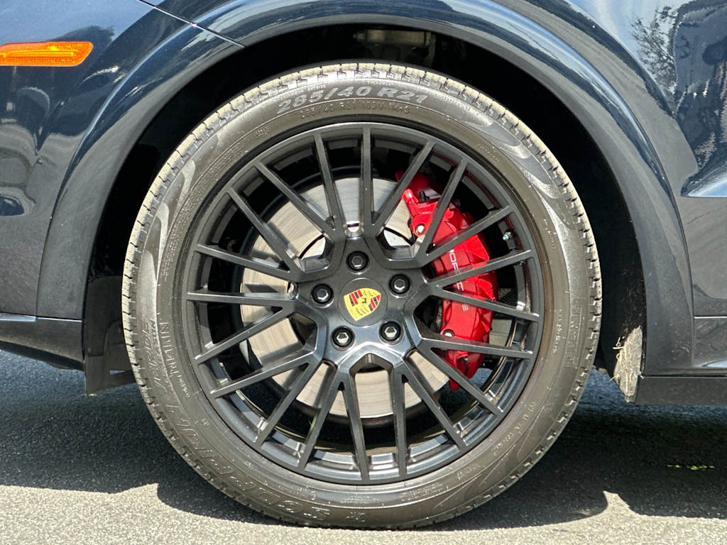 Thumbnail: 2023 Porsche Cayenne - 8
