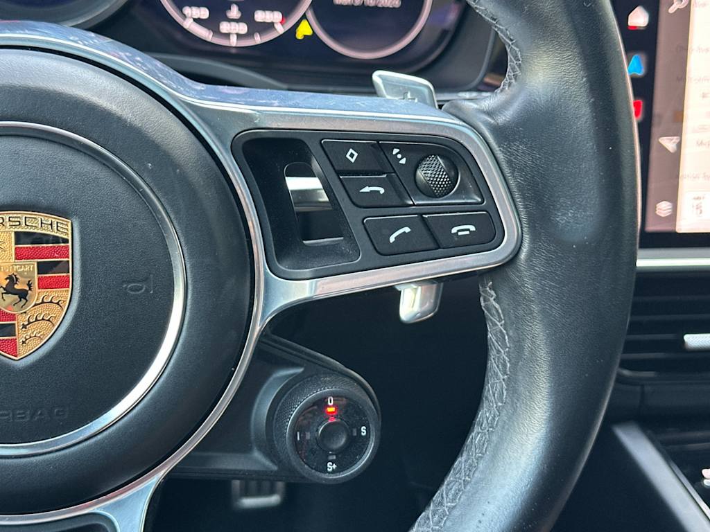 Thumbnail: 2023 Porsche Cayenne - 31