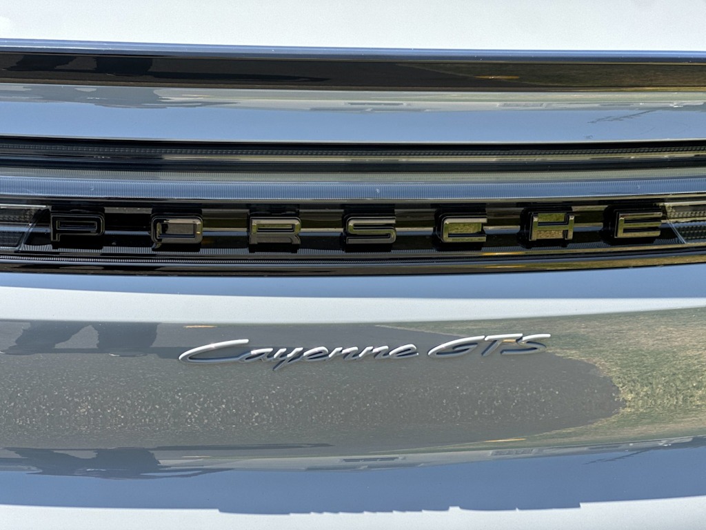 Thumbnail: 2026 Porsche Cayenne - 7