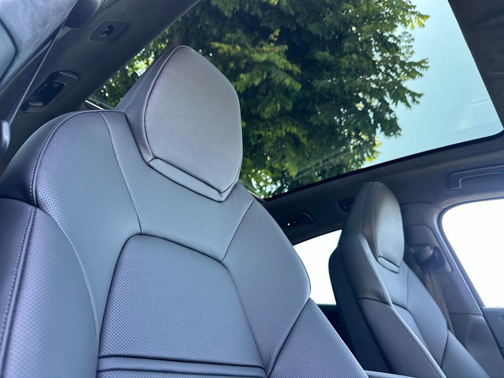 Thumbnail: 2026 Porsche Cayenne - 24