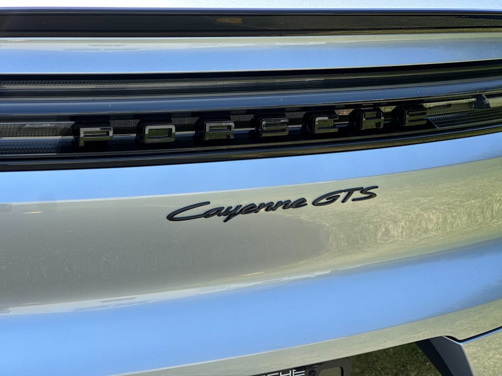 Thumbnail: 2026 Porsche Cayenne - 33