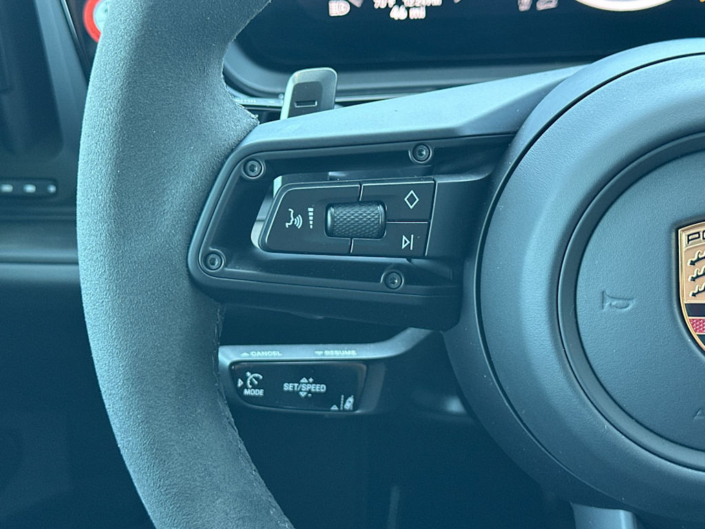 Thumbnail: 2026 Porsche Cayenne - 30