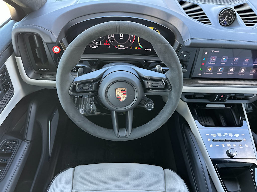 Thumbnail: 2026 Porsche Cayenne - 11