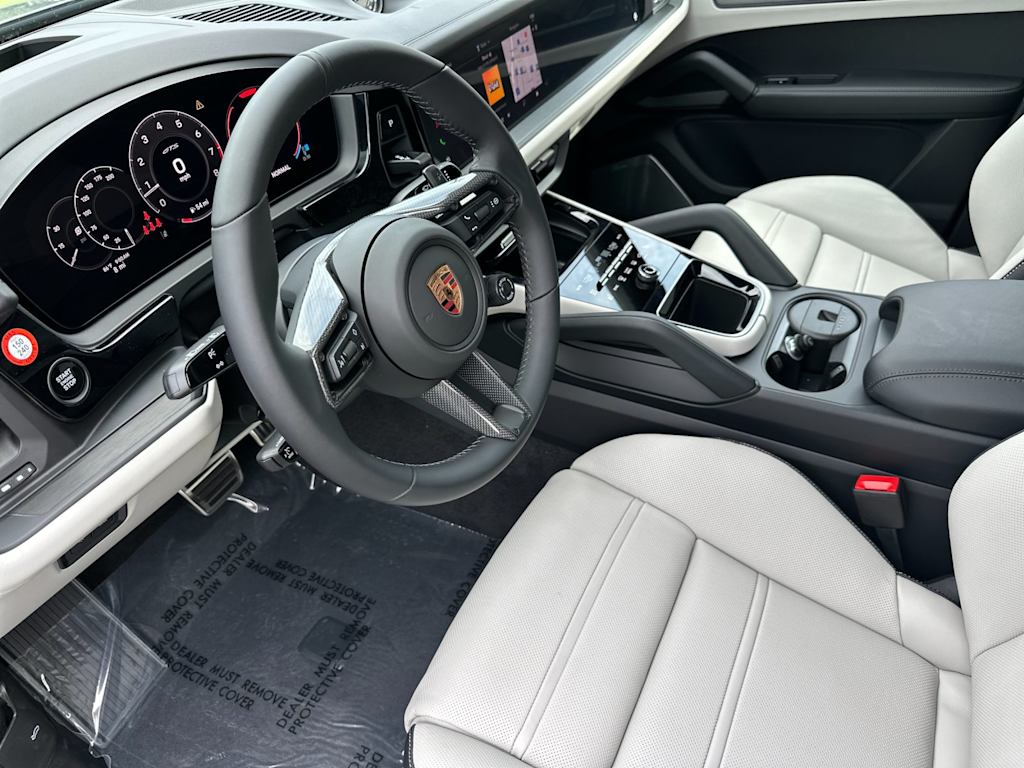 Thumbnail: 2026 Porsche Cayenne - 2