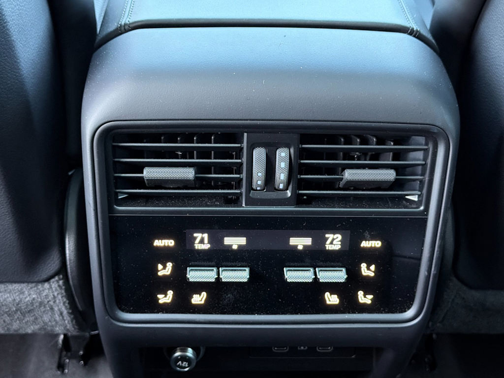 Thumbnail: 2026 Porsche Cayenne - 22