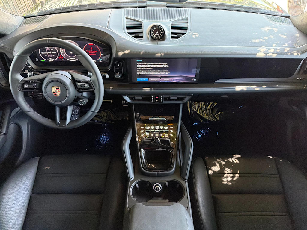 Thumbnail: 2026 Porsche Cayenne - 8