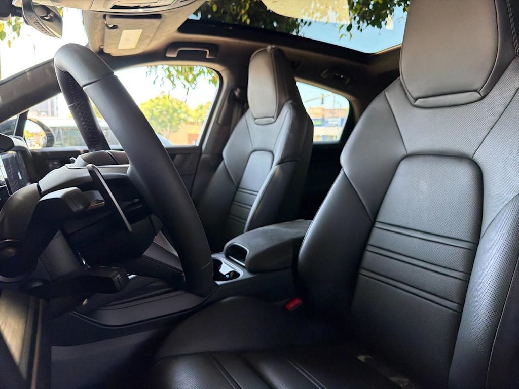 Thumbnail: 2026 Porsche Cayenne - 9