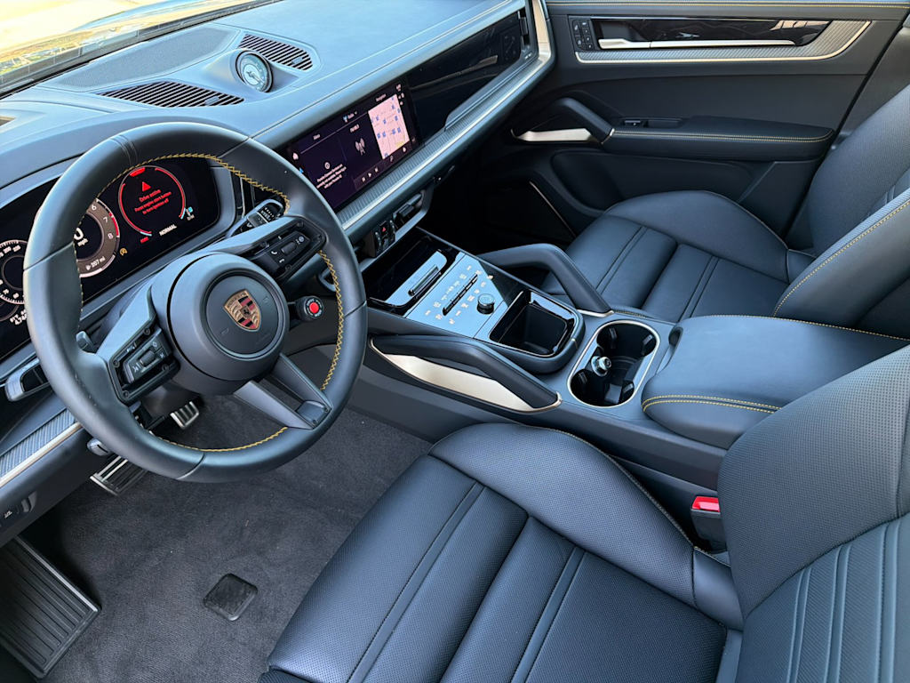 Thumbnail: 2026 Porsche Cayenne - 2