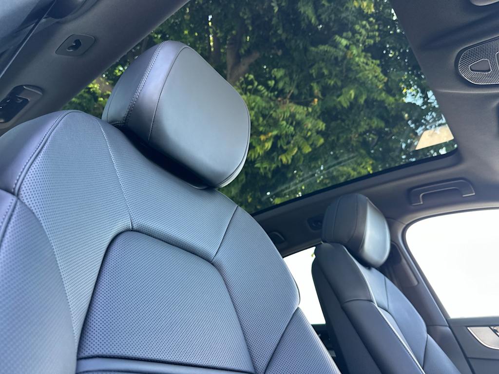 Thumbnail: 2026 Porsche Cayenne - 24