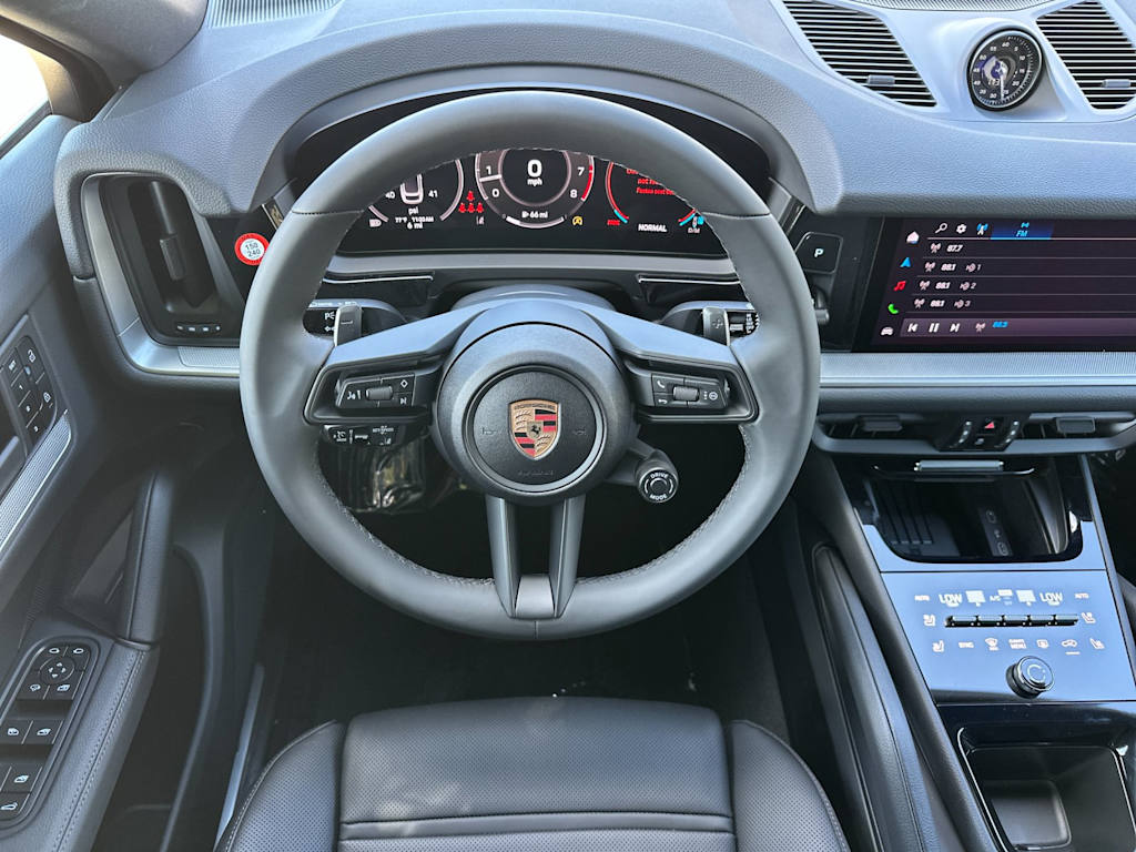 Thumbnail: 2026 Porsche Cayenne - 9