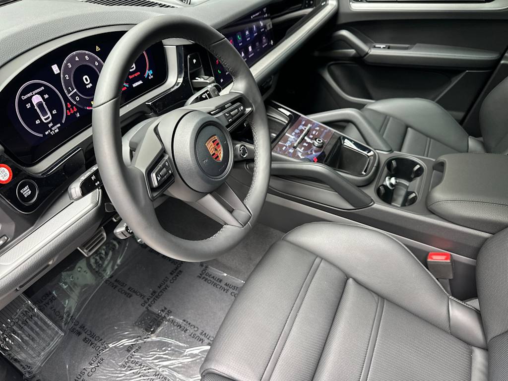 Thumbnail: 2026 Porsche Cayenne - 2