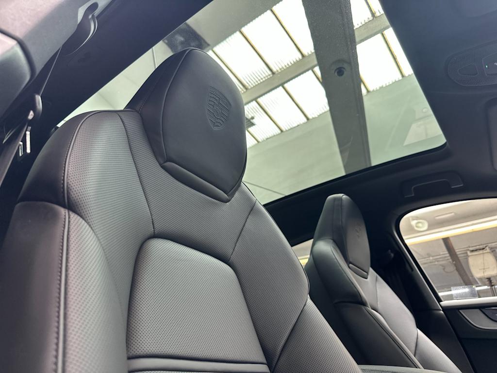 Thumbnail: 2026 Porsche Cayenne - 11