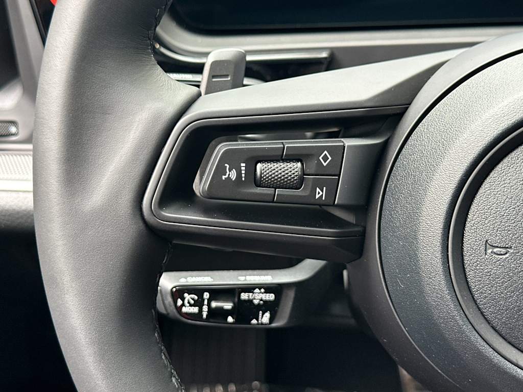Thumbnail: 2026 Porsche Cayenne - 29