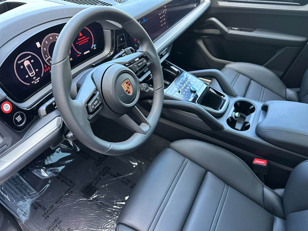 Thumbnail: 2026 Porsche Cayenne - 2