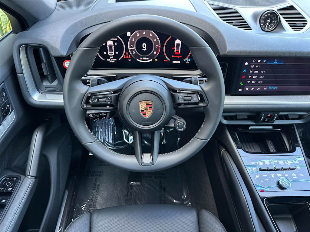 Thumbnail: 2026 Porsche Cayenne - 12