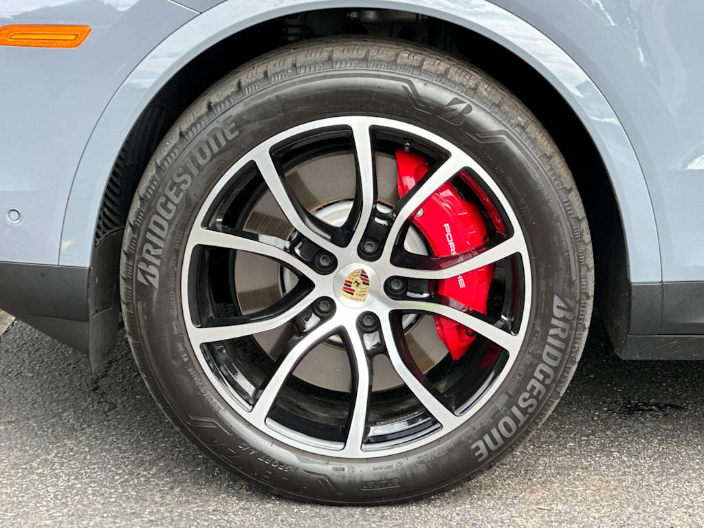 Thumbnail: 2024 Porsche Cayenne - 8