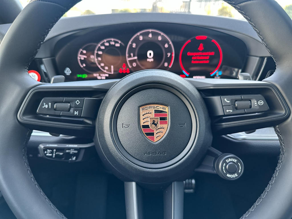 Thumbnail: 2026 Porsche Cayenne - 29