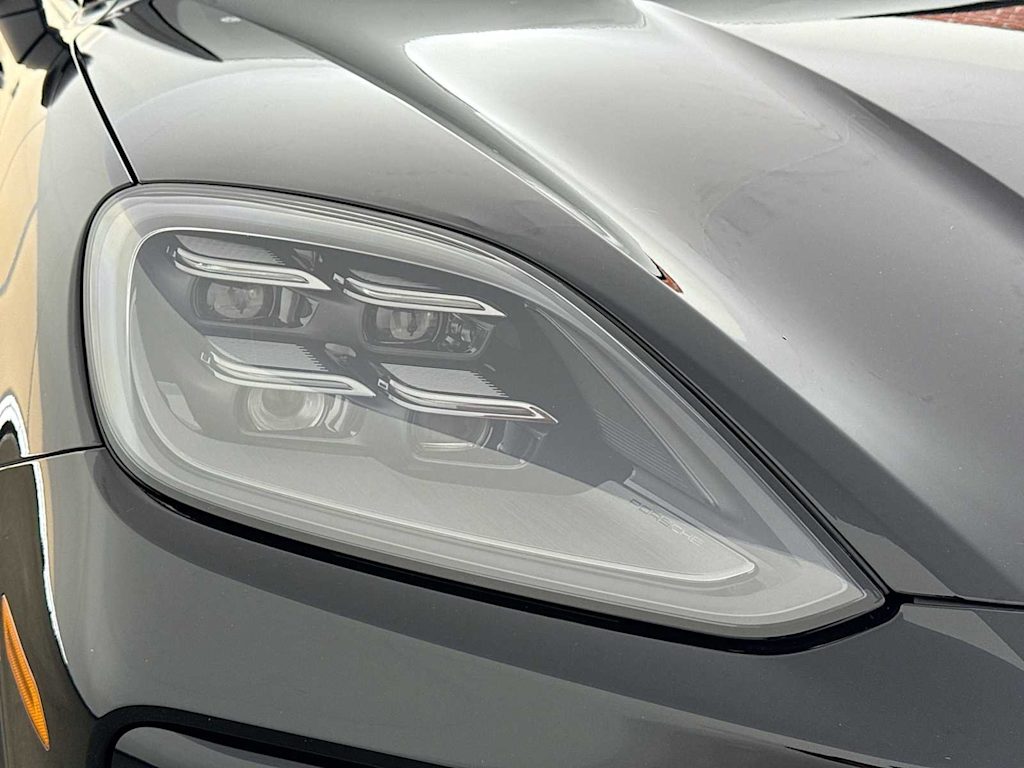Thumbnail: 2026 Porsche Cayenne - 26