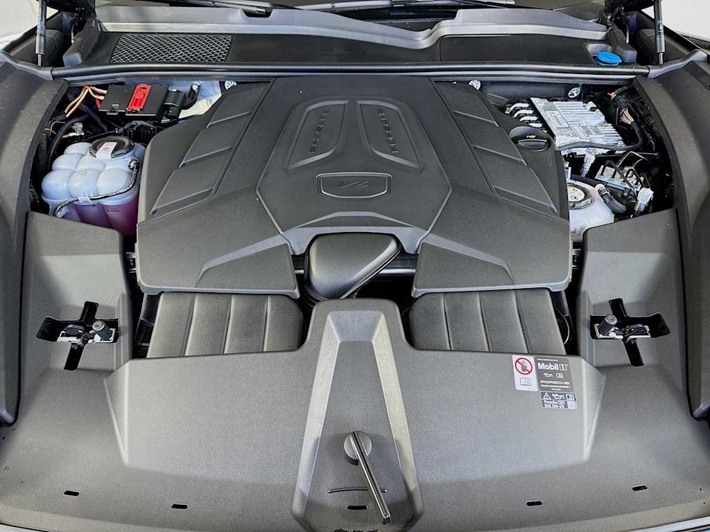 Thumbnail: 2026 Porsche Cayenne - 7
