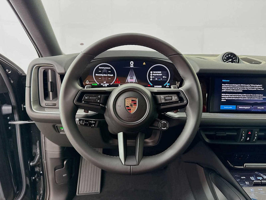 Thumbnail: 2026 Porsche Cayenne - 8