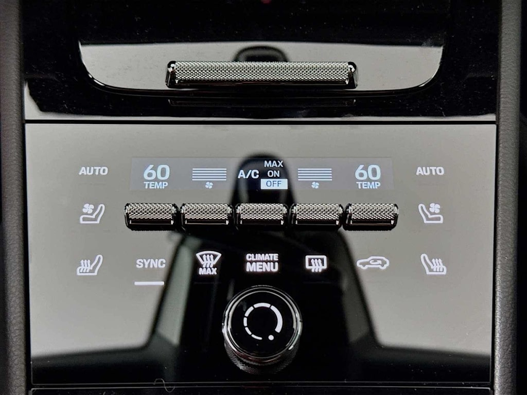 Thumbnail: 2026 Porsche Cayenne - 14