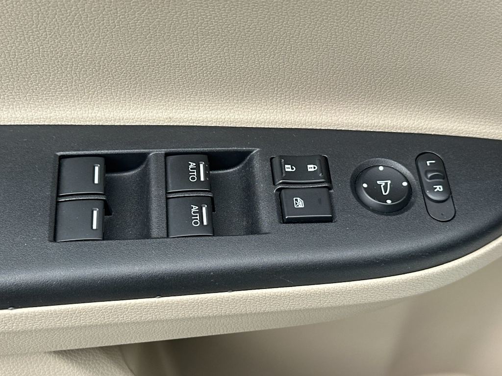 Thumbnail: 2015 Honda Accord - 20