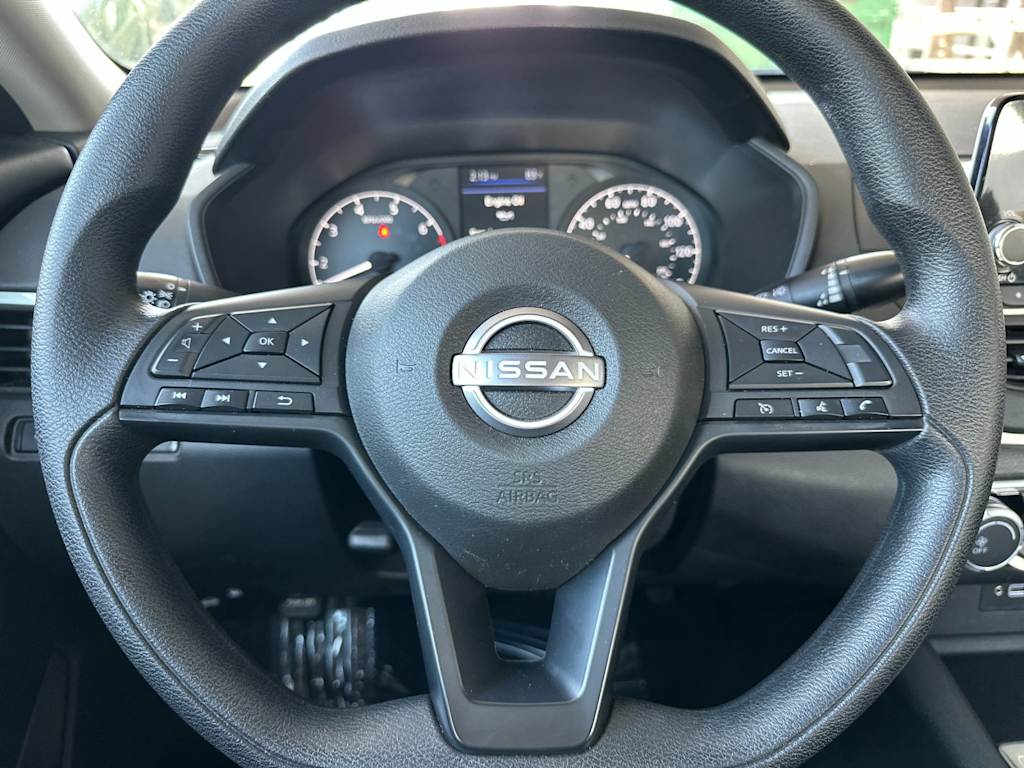 Thumbnail: 2024 Nissan Altima - 25