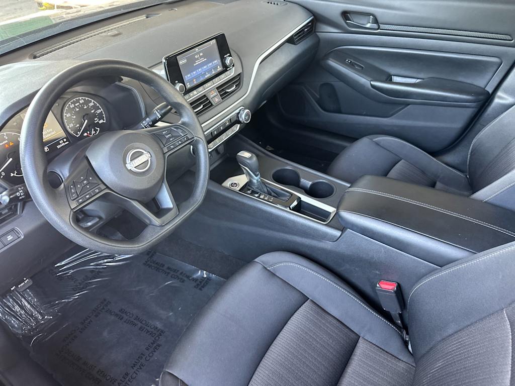 Thumbnail: 2024 Nissan Altima - 8