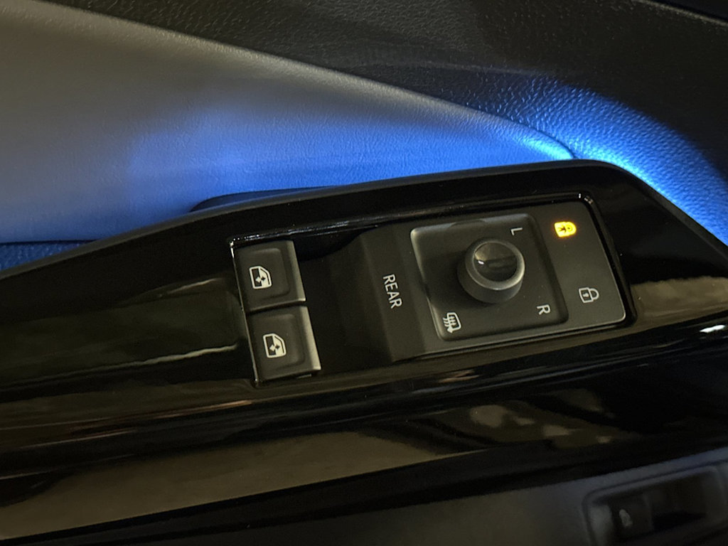 Thumbnail: 2023 Volkswagen ID.4 - 21