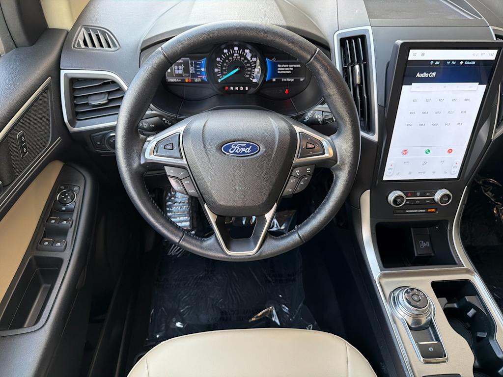 Thumbnail: 2022 Ford Edge - 10