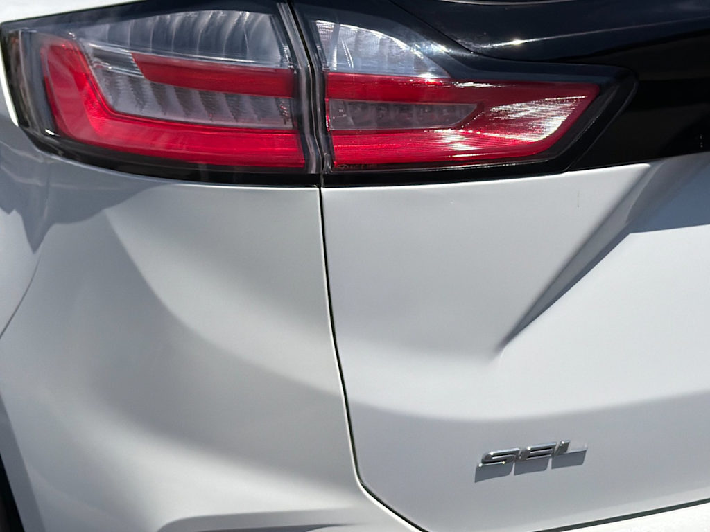Thumbnail: 2022 Ford Edge - 29