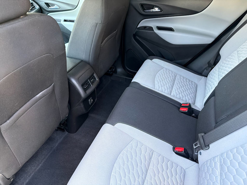 Thumbnail: 2021 Chevrolet Equinox - 10