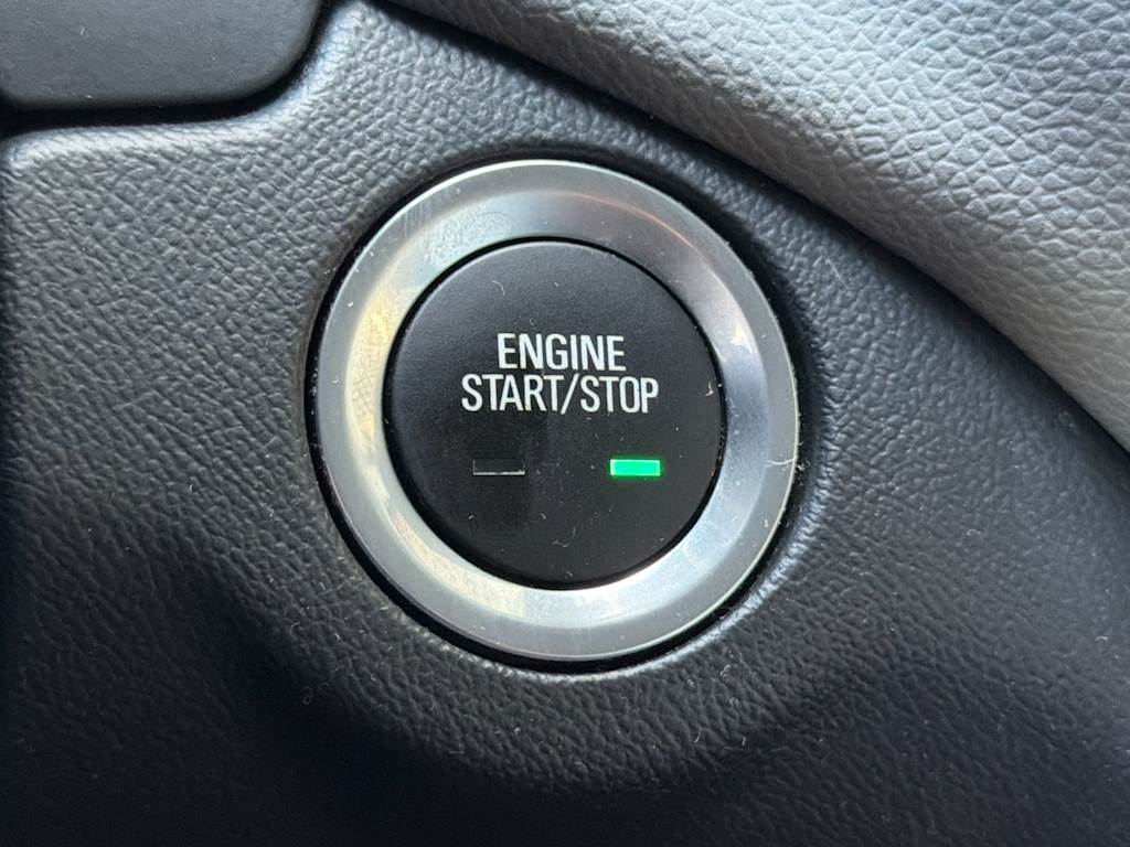 Thumbnail: 2021 Chevrolet Equinox - 25