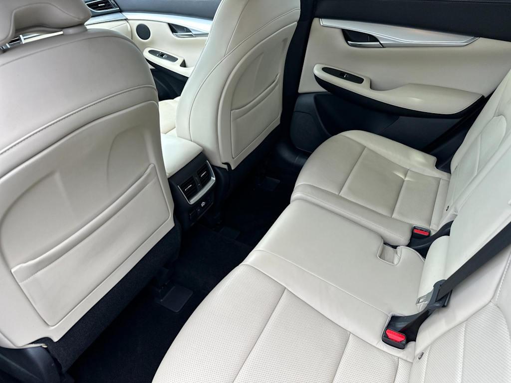 Thumbnail: 2019 INFINITI QX50 - 9