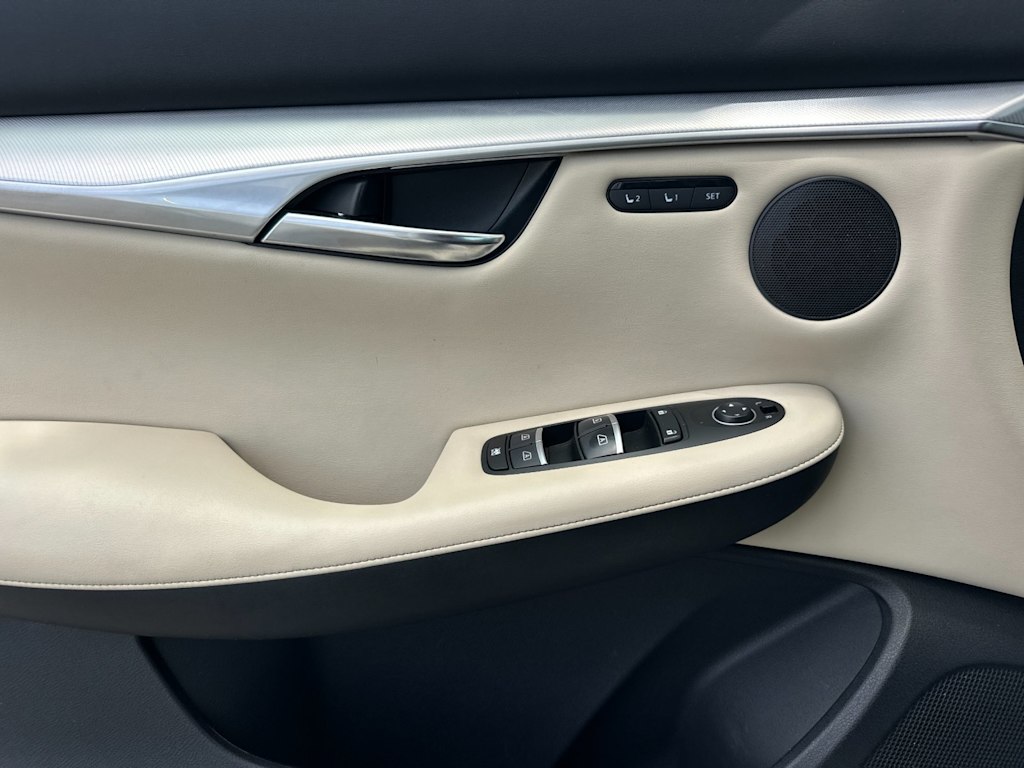 Thumbnail: 2019 INFINITI QX50 - 20