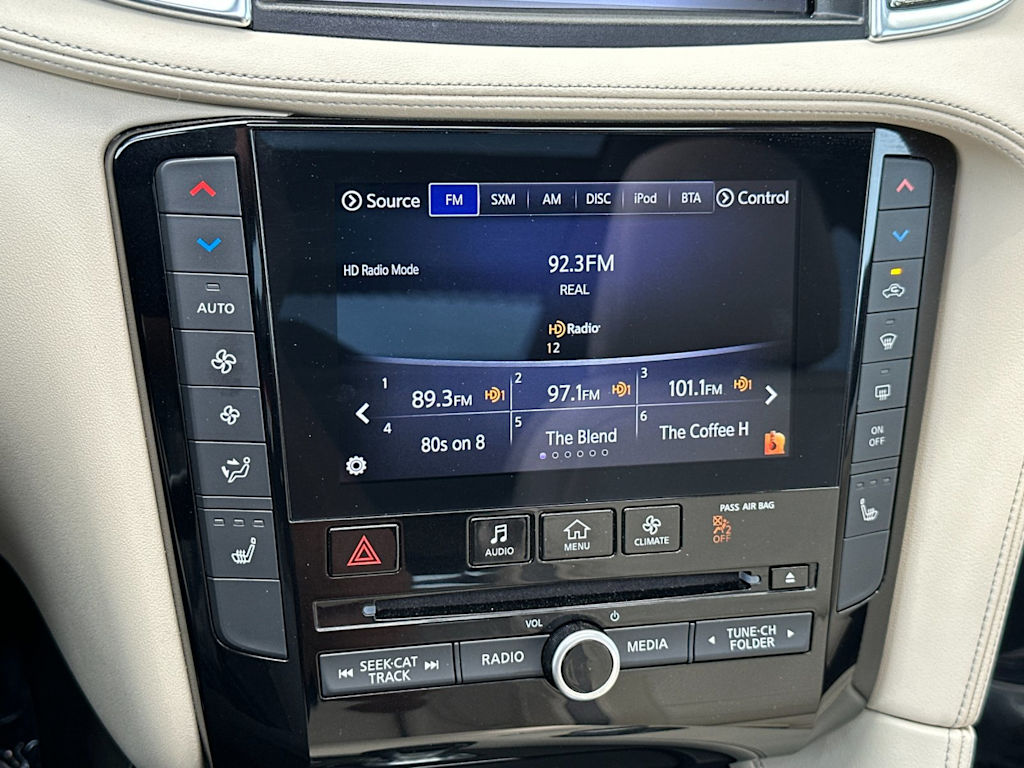 Thumbnail: 2019 INFINITI QX50 - 25