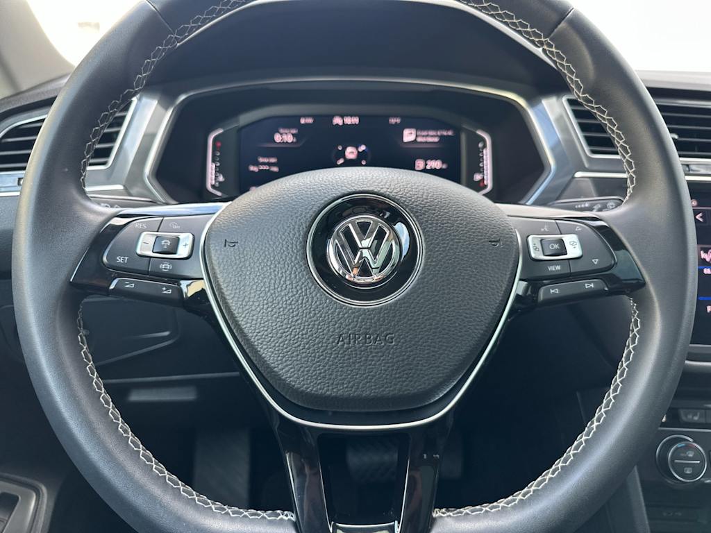 Thumbnail: 2021 Volkswagen Tiguan - 27
