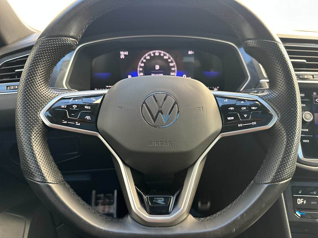 Thumbnail: 2023 Volkswagen Tiguan - 27