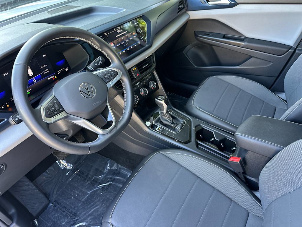 Thumbnail: 2023 Volkswagen Taos - 8