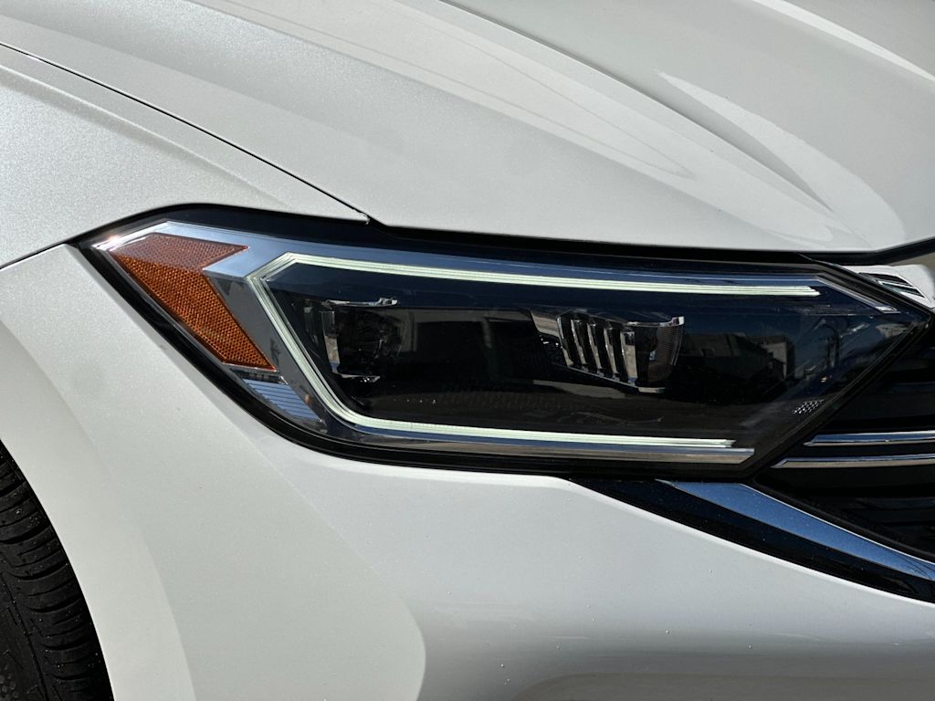 Thumbnail: 2024 Volkswagen Jetta - 27