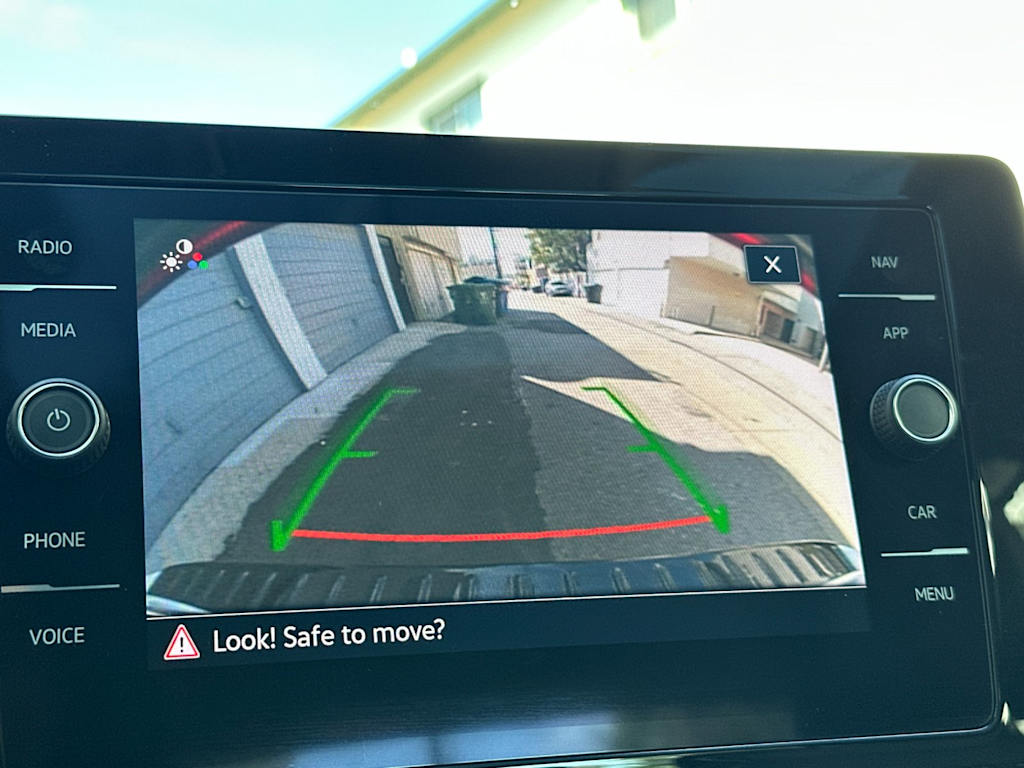 Thumbnail: 2025 Volkswagen Jetta - 23