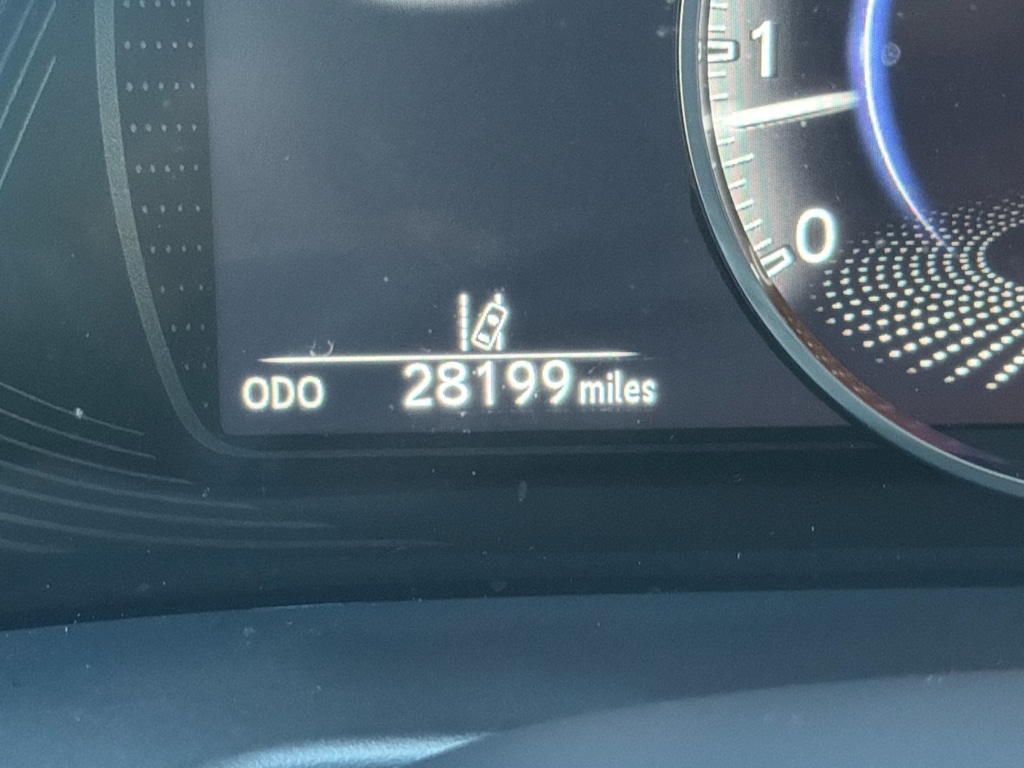 Thumbnail: 2024 Lexus ES - 27