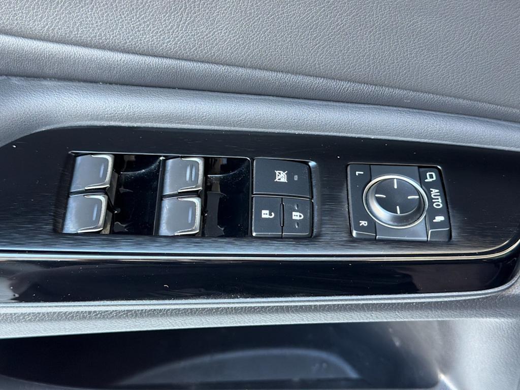 Thumbnail: 2024 Lexus ES - 20
