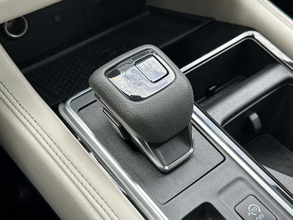Thumbnail: 2022 Nissan Pathfinder - 14